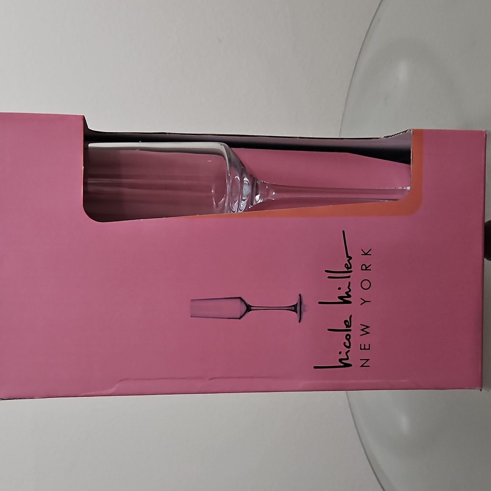 Nicole Miller Champagne Flutes
